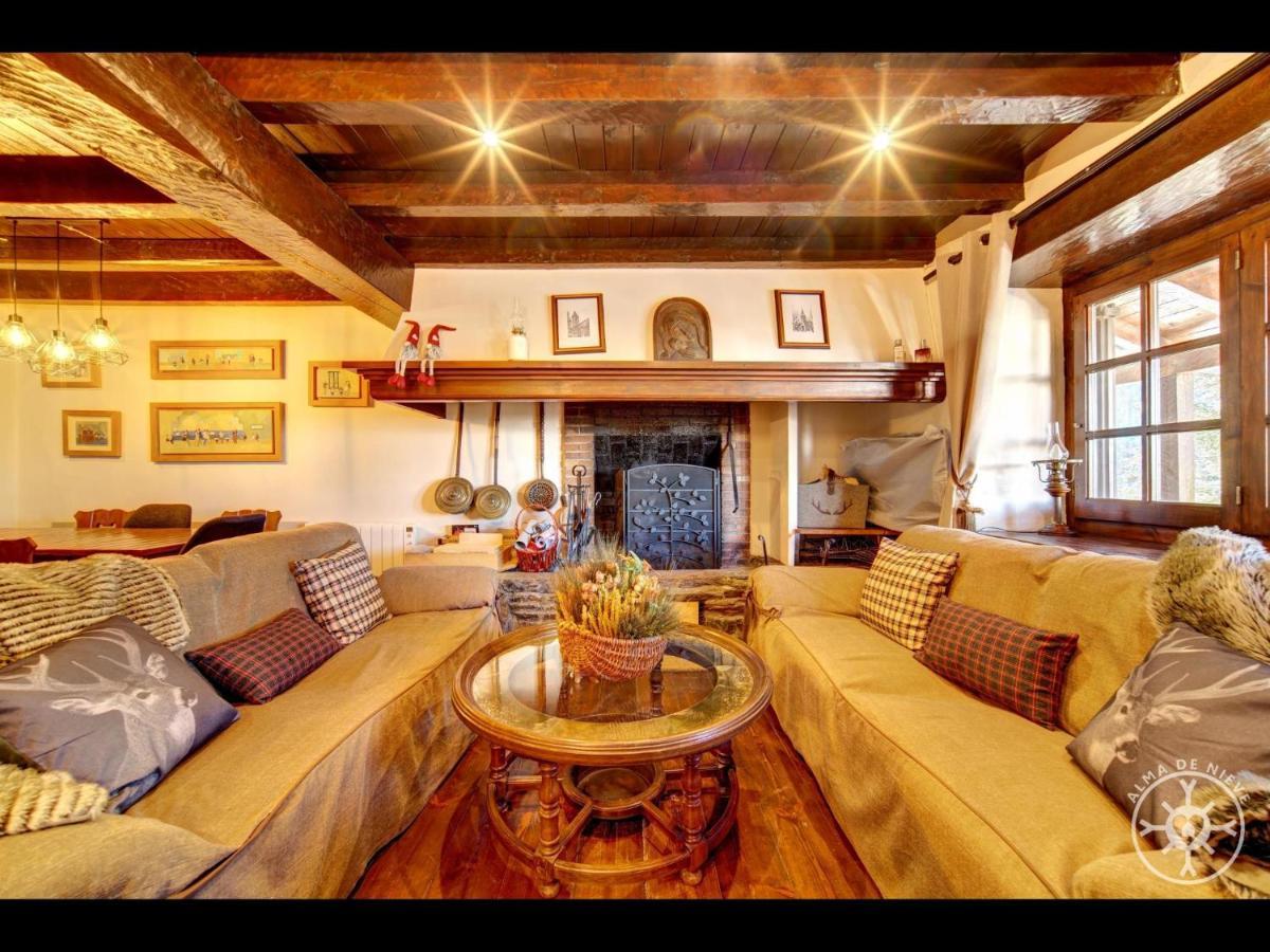 Casa Marmota De Alma De Nieve Villa Бакейра-Берет Екстериор снимка