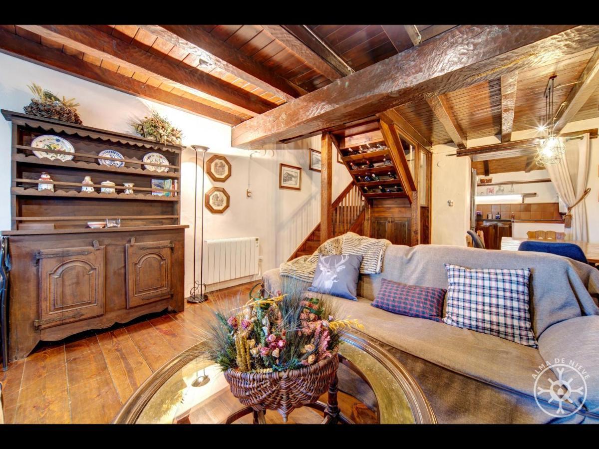 Casa Marmota De Alma De Nieve Villa Бакейра-Берет Екстериор снимка