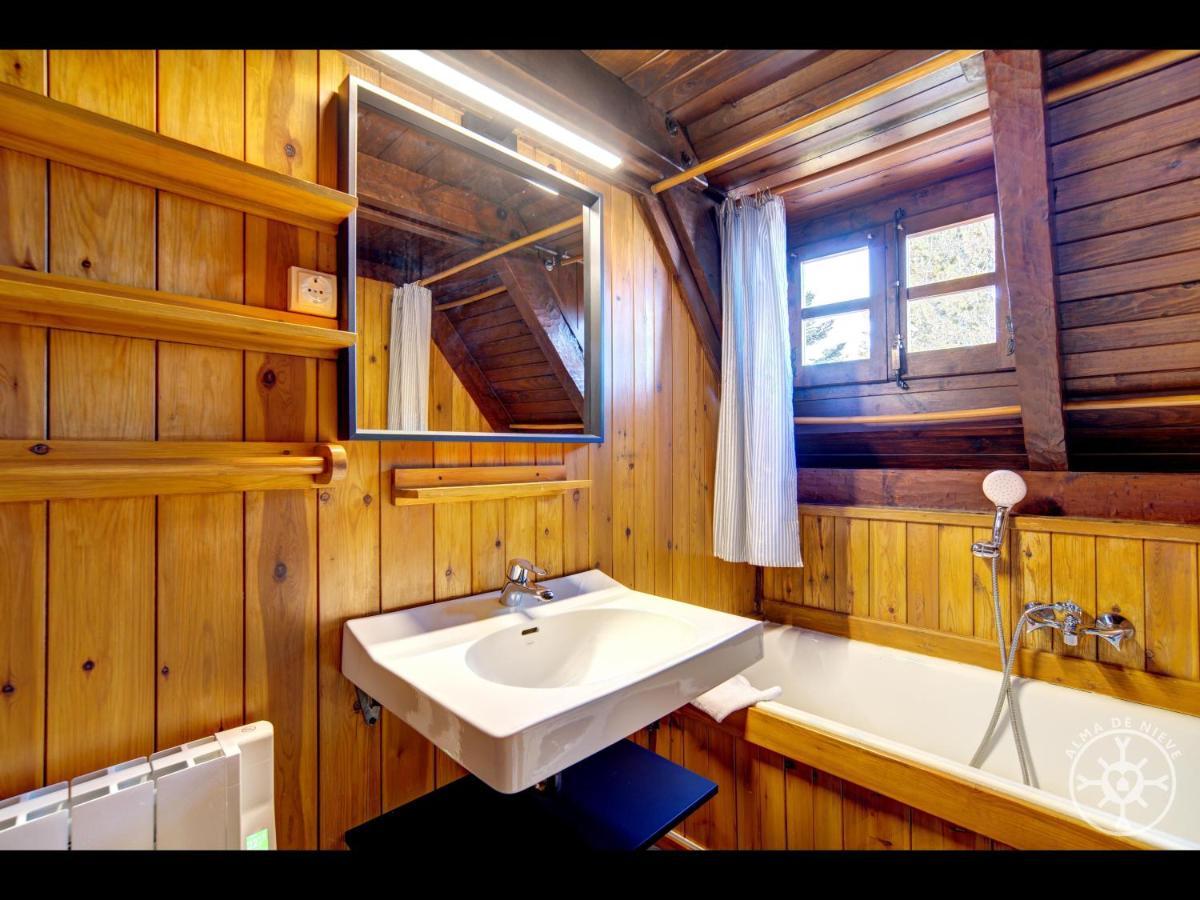 Casa Marmota De Alma De Nieve Villa Бакейра-Берет Екстериор снимка